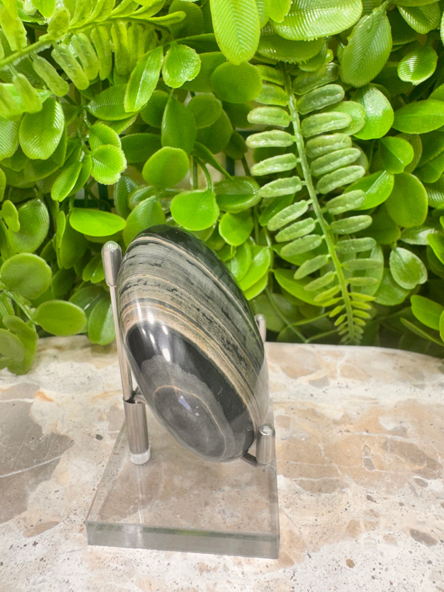 Black Banded Onyx Palm Stone 152g