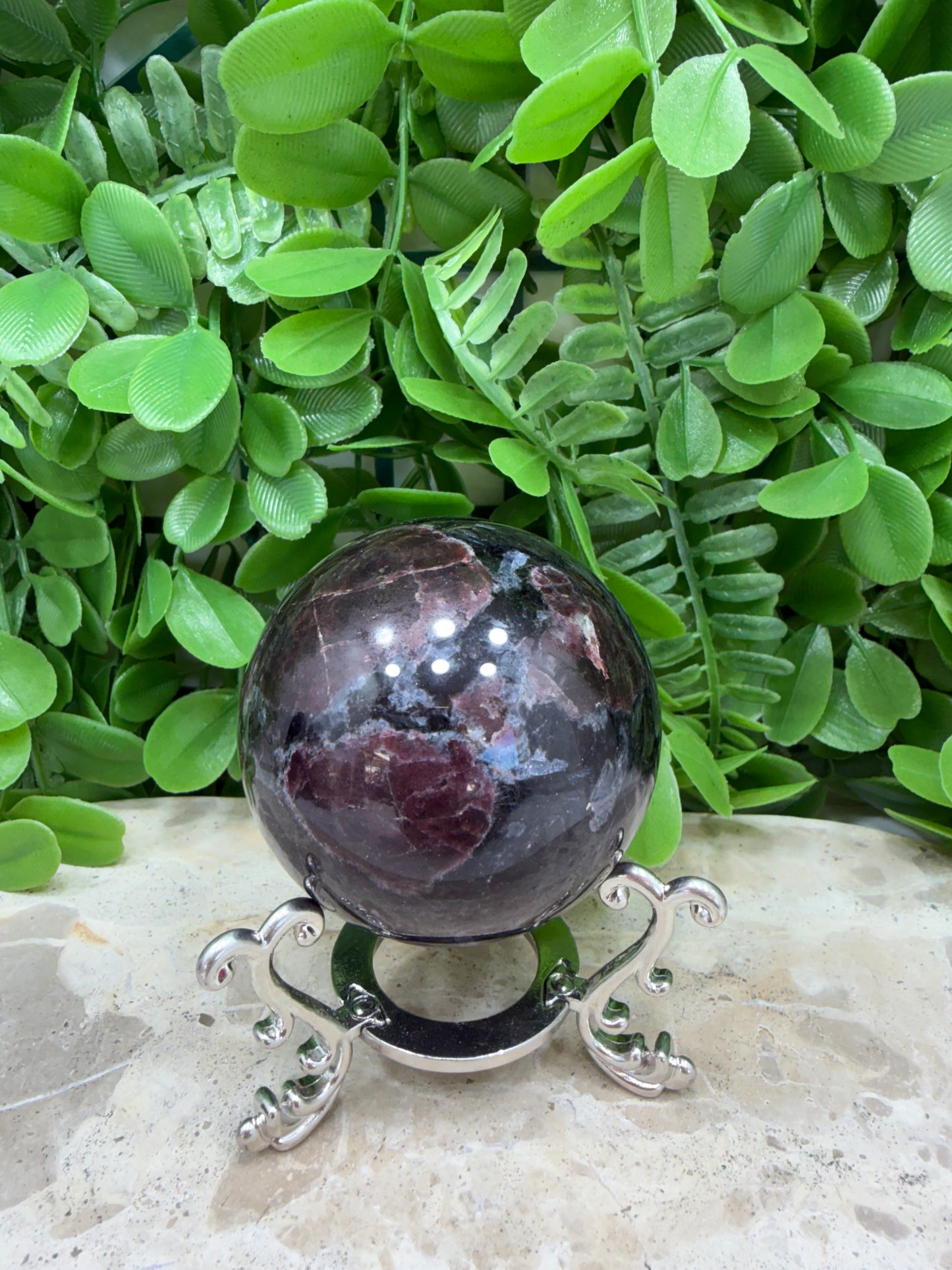 Garnet Sphere 352g