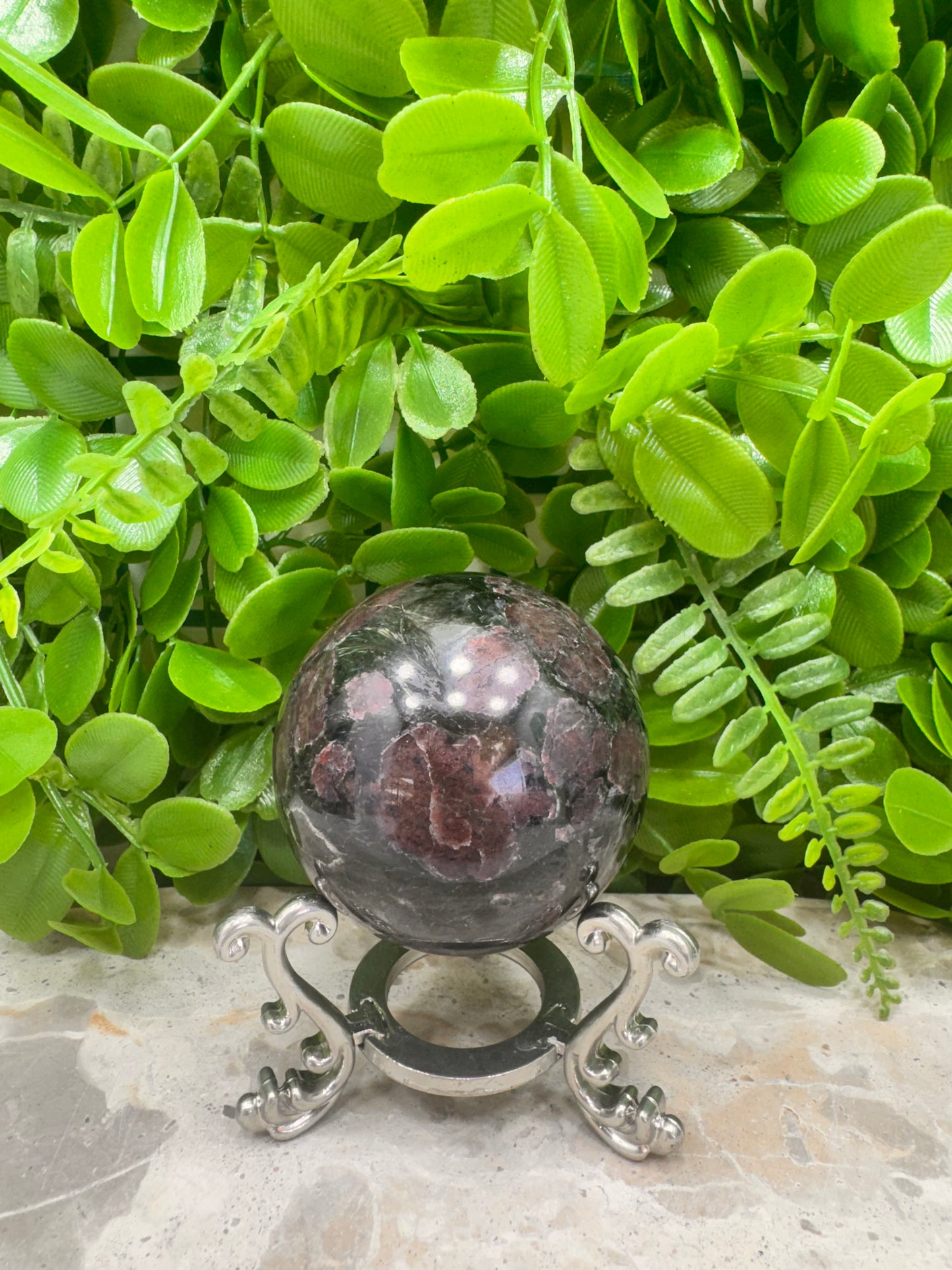 Garnet Sphere 348g