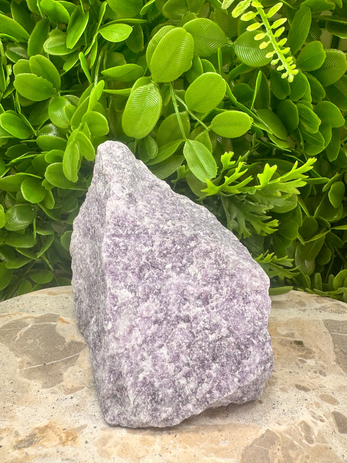 Lepidolite Raw 1088g