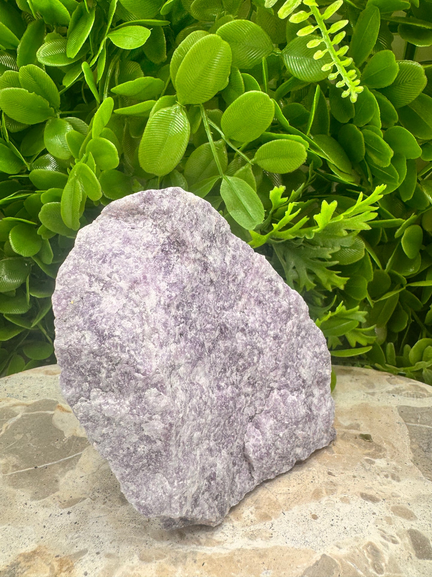 Lepidolite Raw 1088g