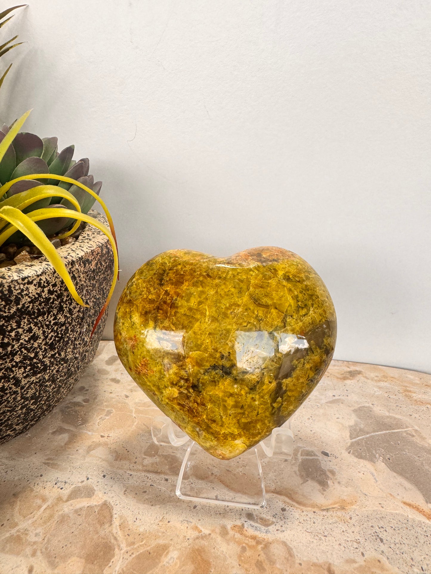 Kiwi Opal Heart 196g