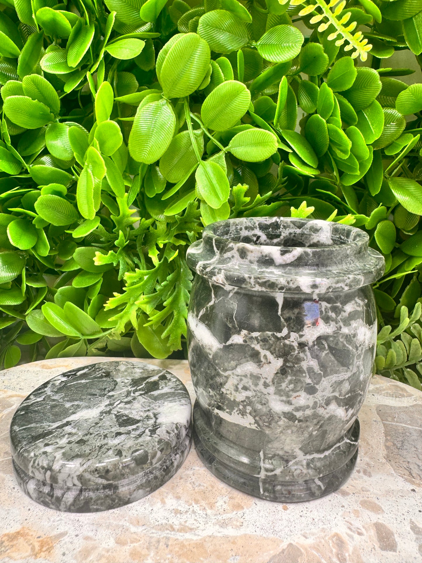Black Zebra Jasper Jar with lid 512g
