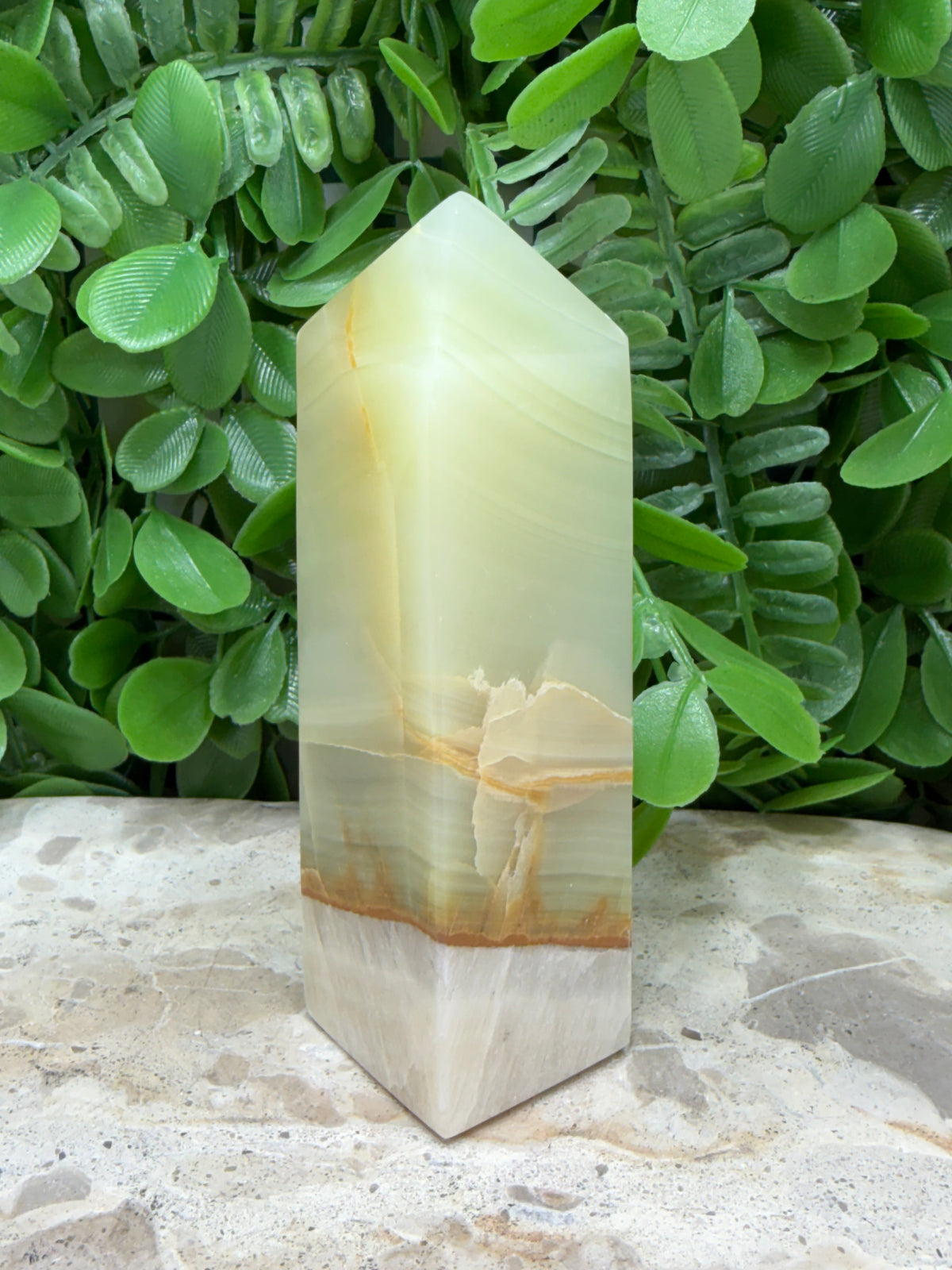 Green Onyx with White Calcite Tower 298g