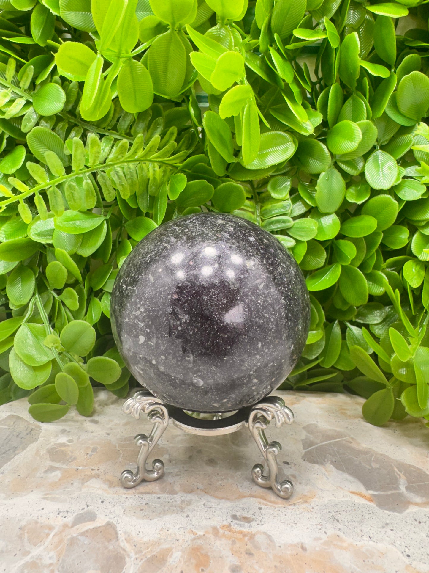 Purple Mica Sphere 750g