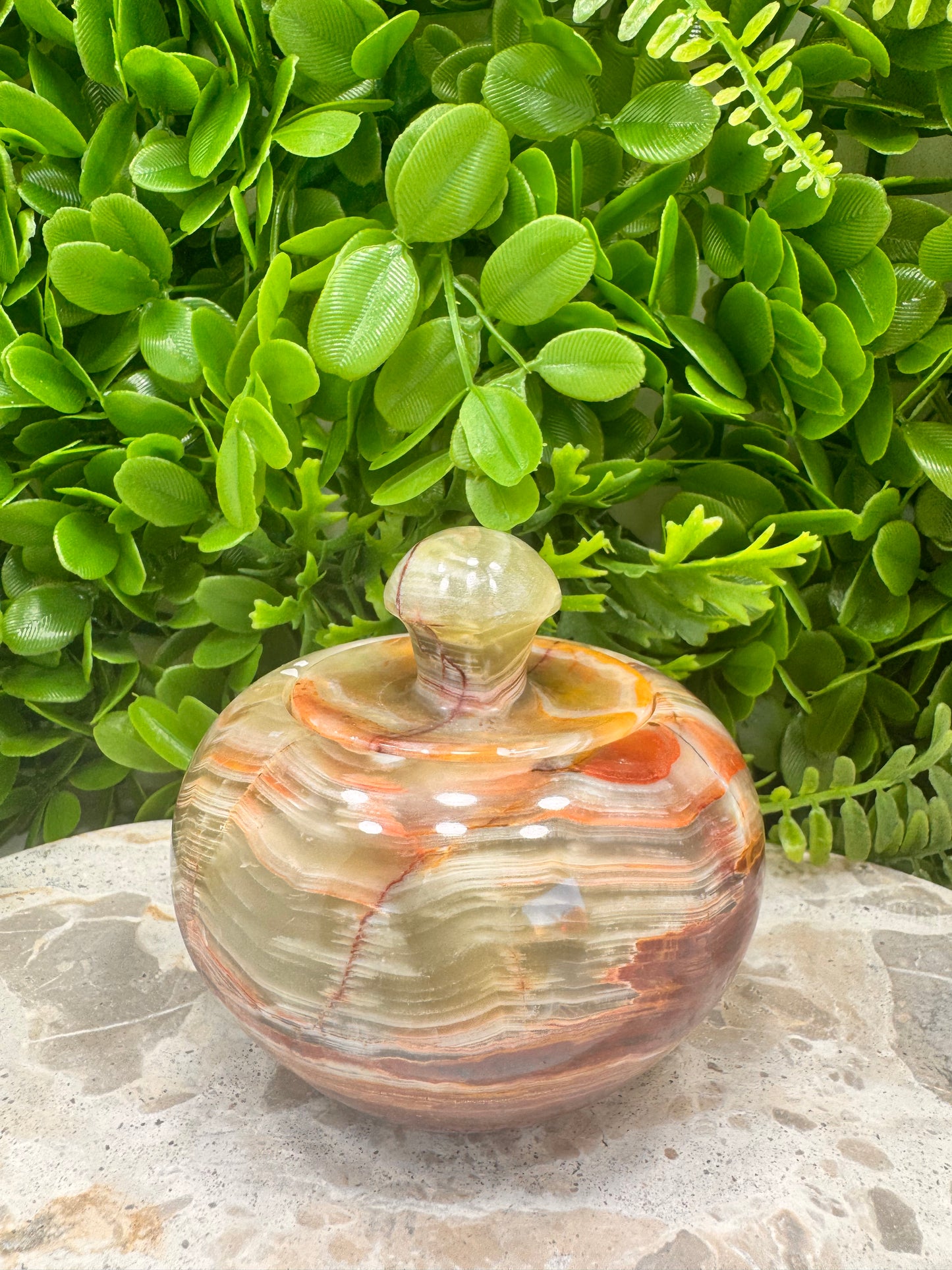 Green Onyx Apple Bowl with lid 614g