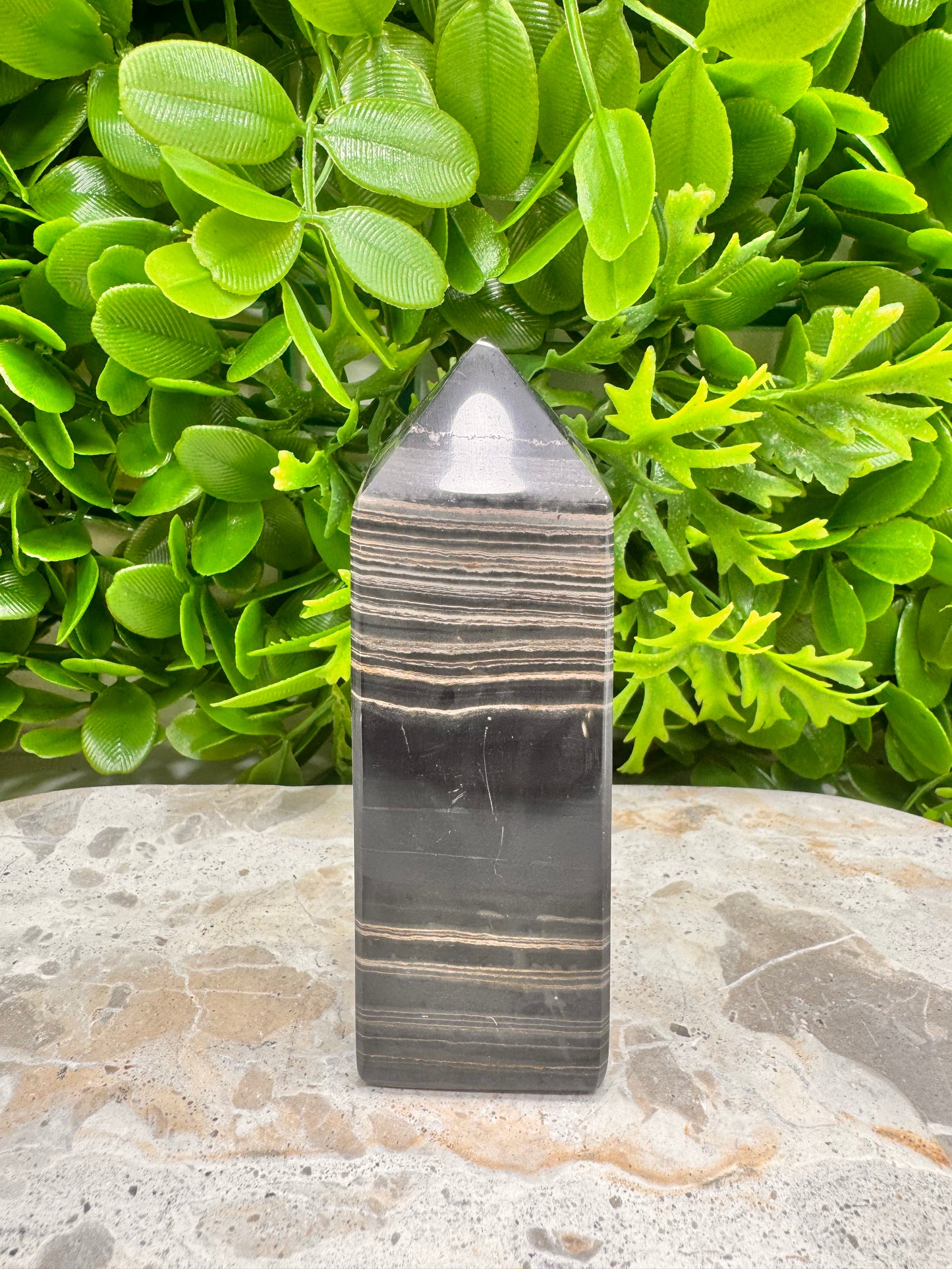 Black Banded Onyx Tower 278g