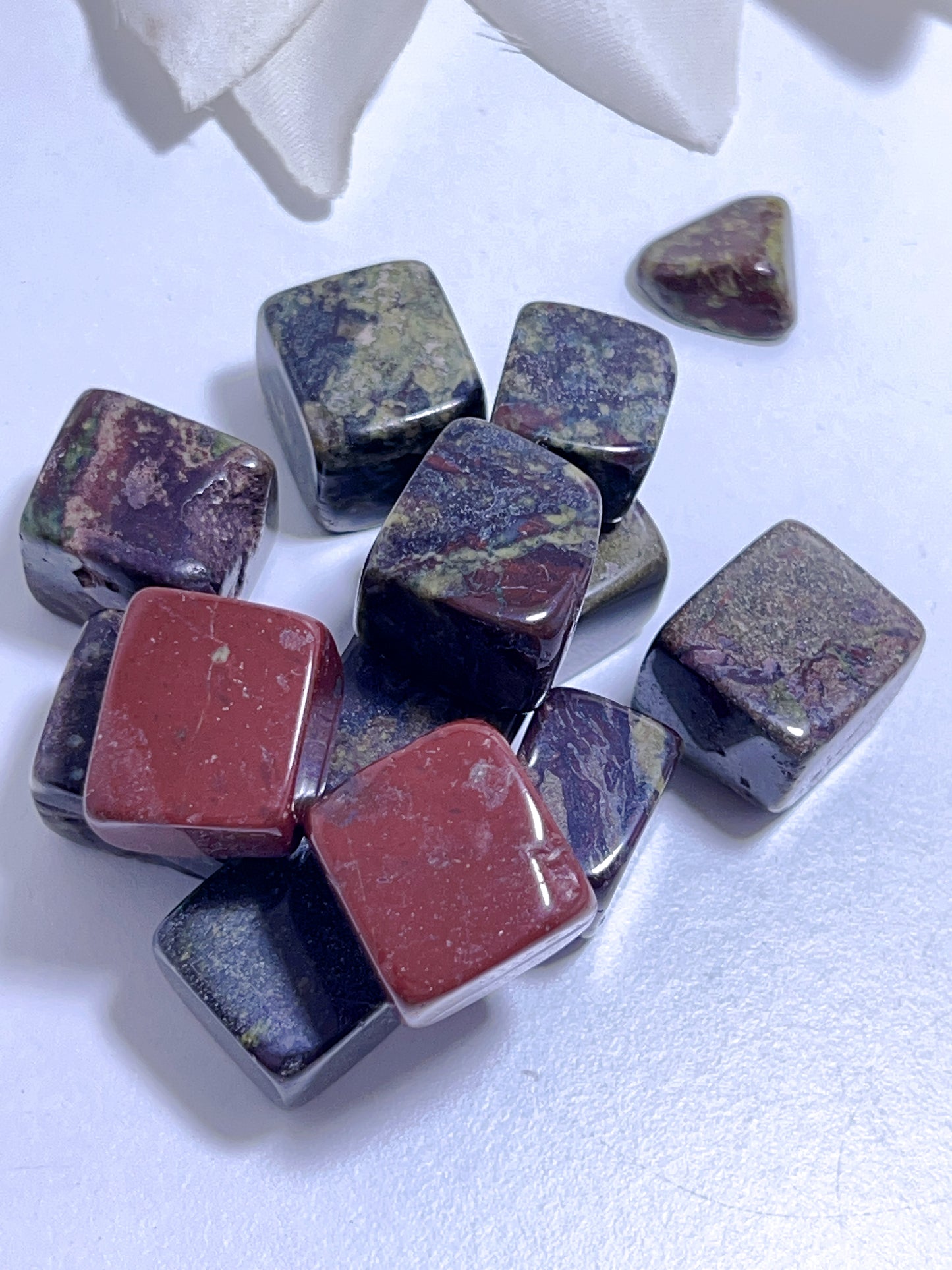 Bloodstone Cube Tumble