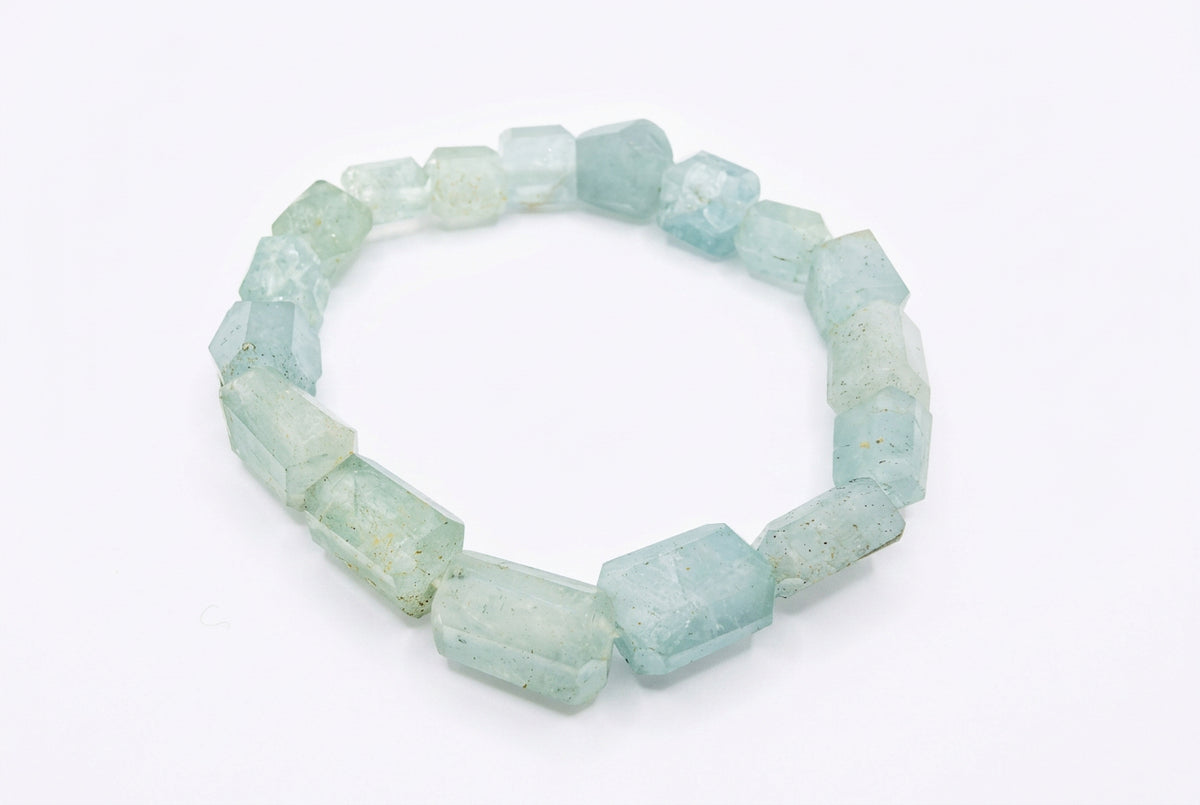 Aquamarine Bracelet 10mm