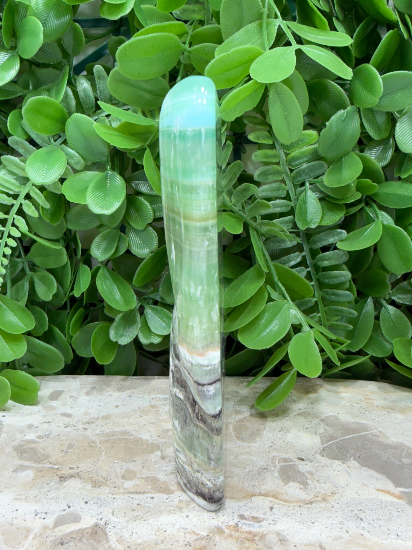 Emerald Kiwi Calcite Freeform 470g