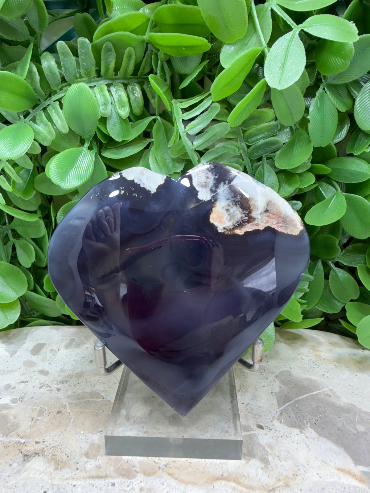 Volcanic Agate UV Heart 250g