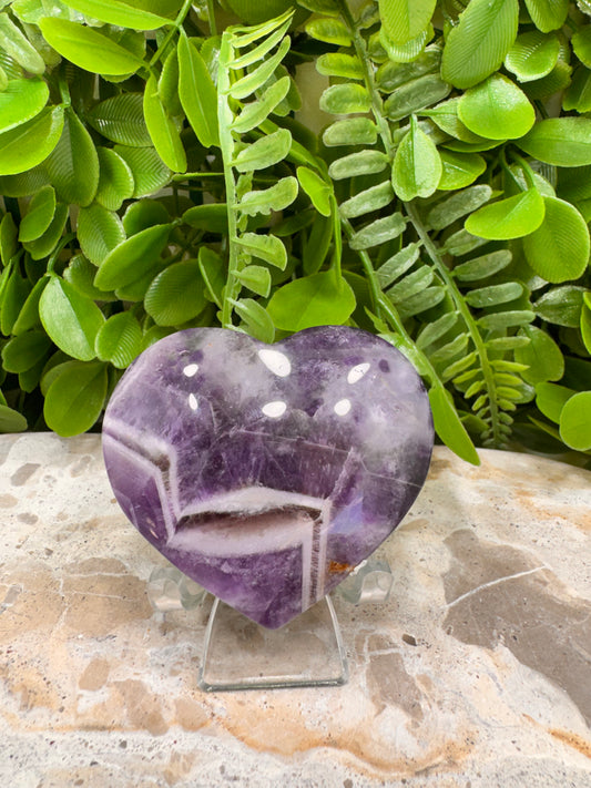 Chevron Amethyst Heart 140g