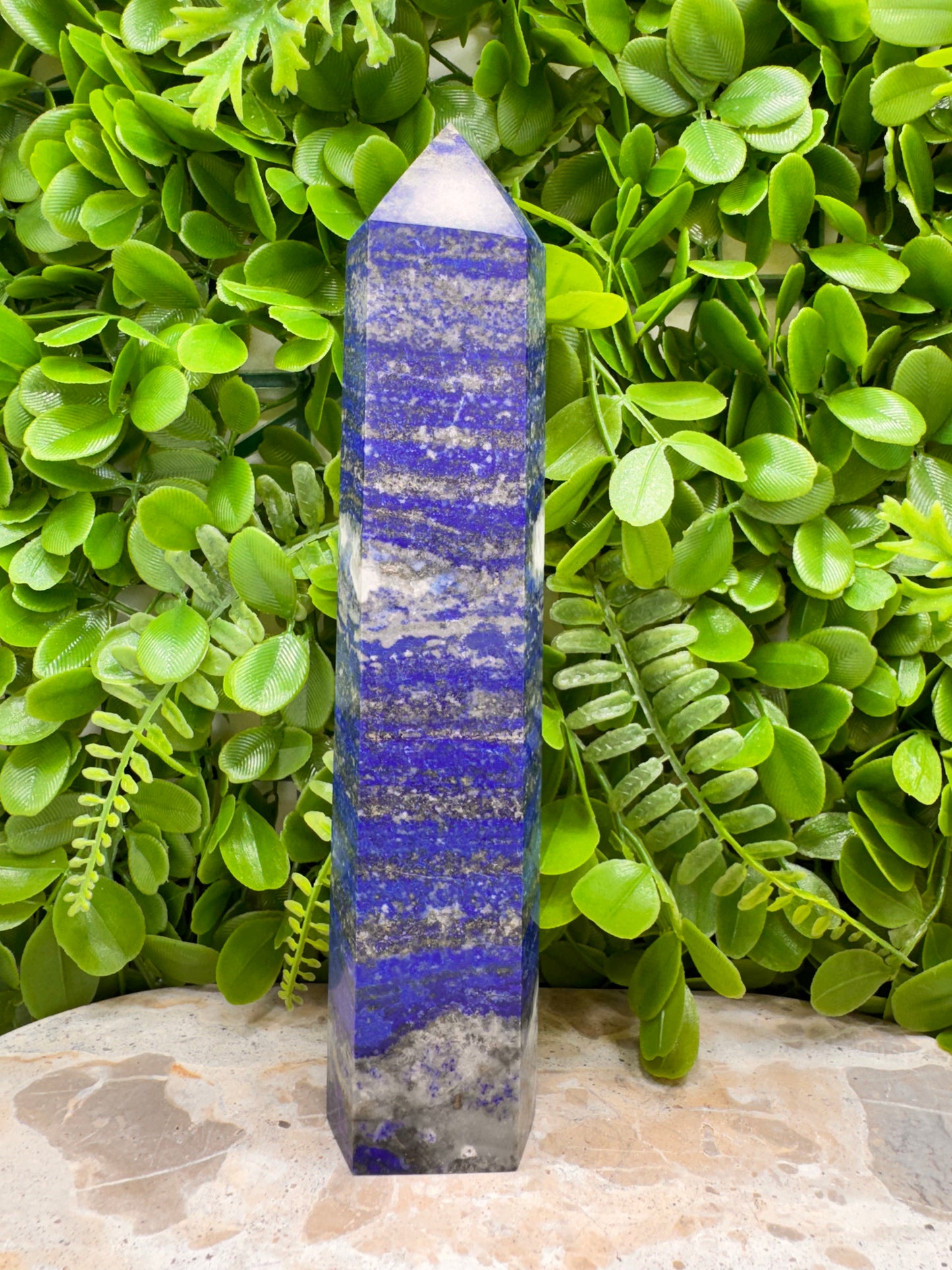 Lapis Lazuli Tower 830g