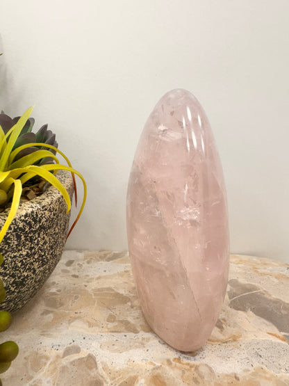 Rose Quartz Freeform 764g