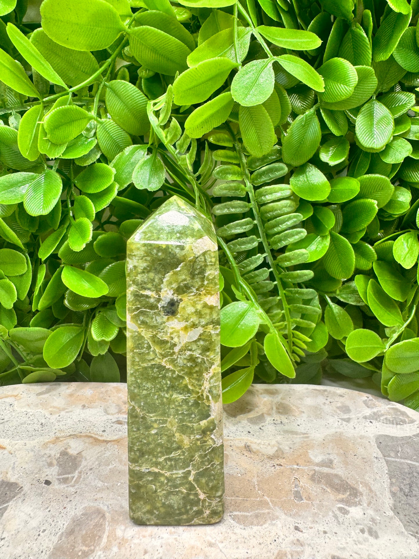 Tremolite Tower 220g