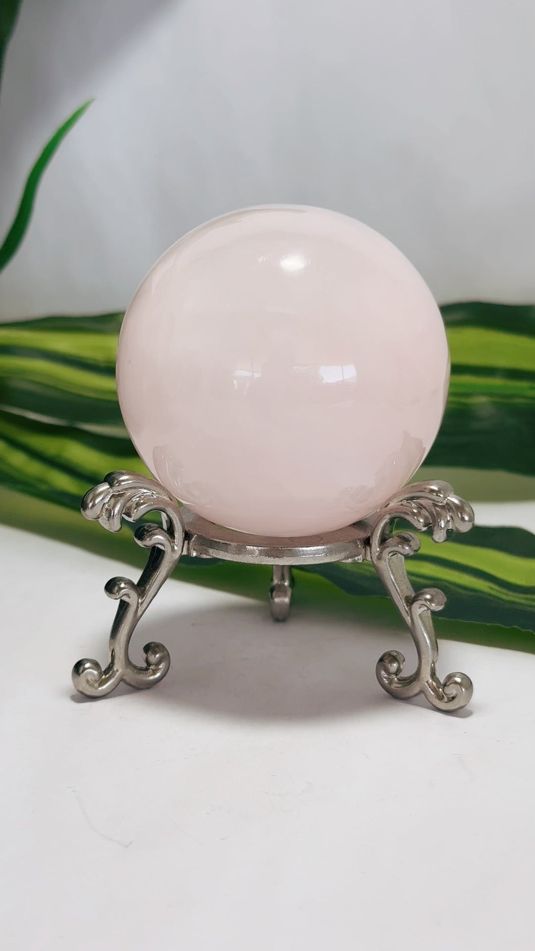 Pink Mangano Sphere 318g