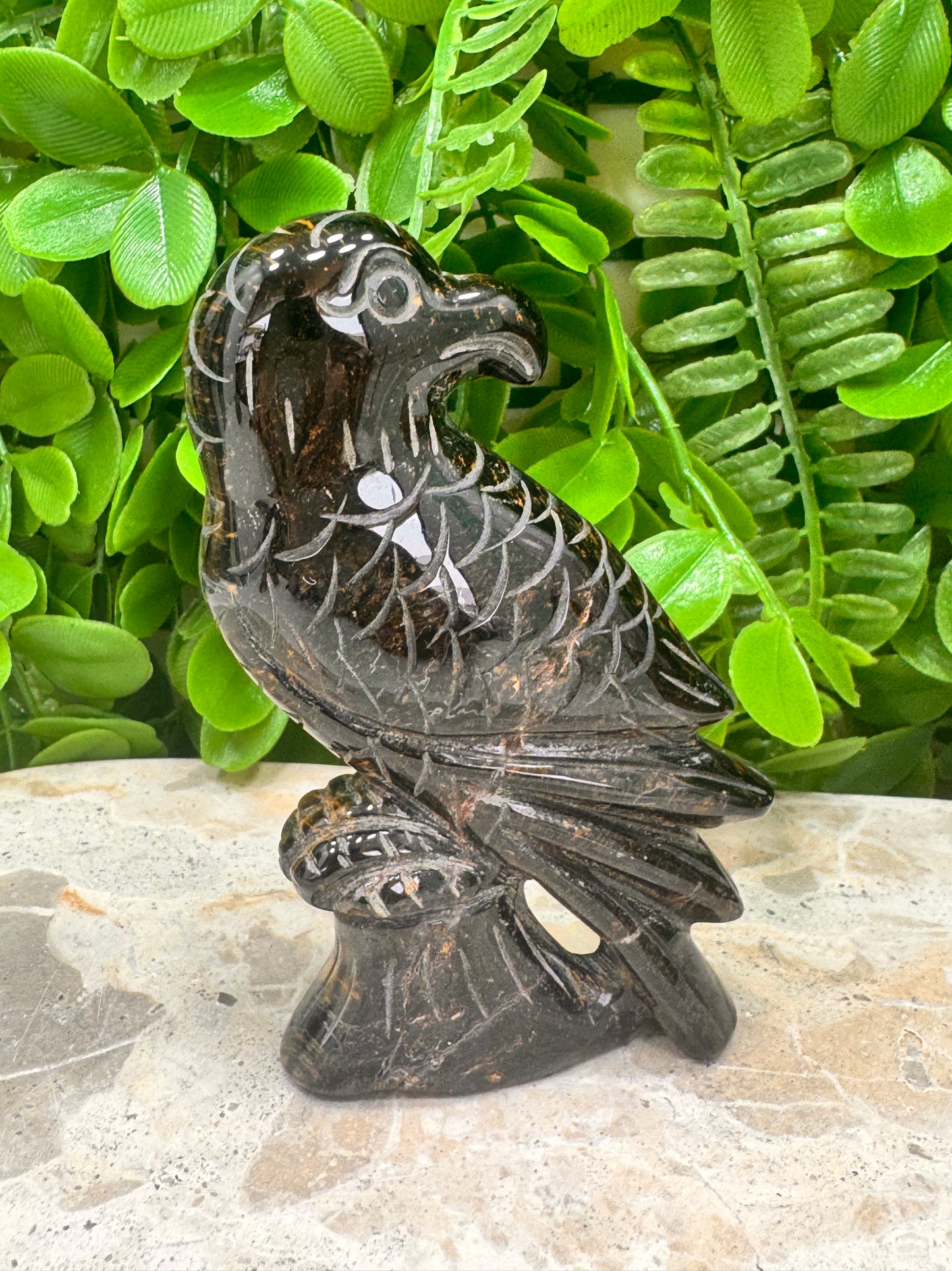 Yellow/Blue Tigers Eye Bird 188g