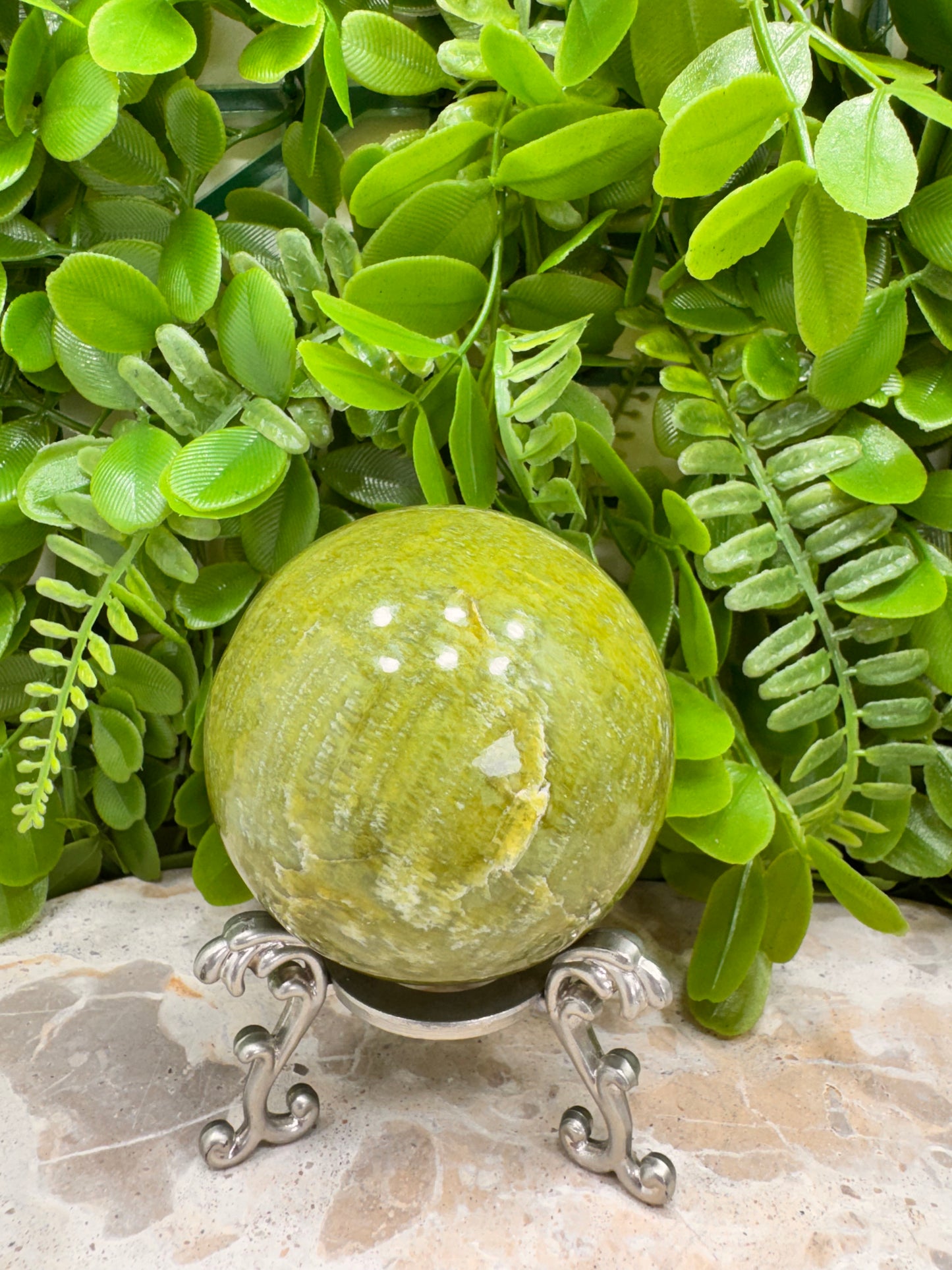 Tremolite Sphere 470g