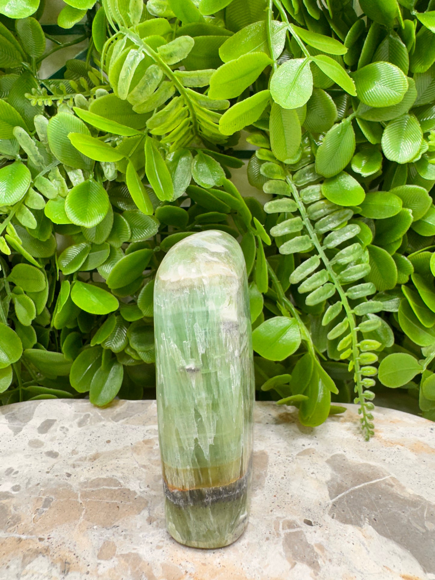 Emerald Kiwi Calcite Freeform 326g