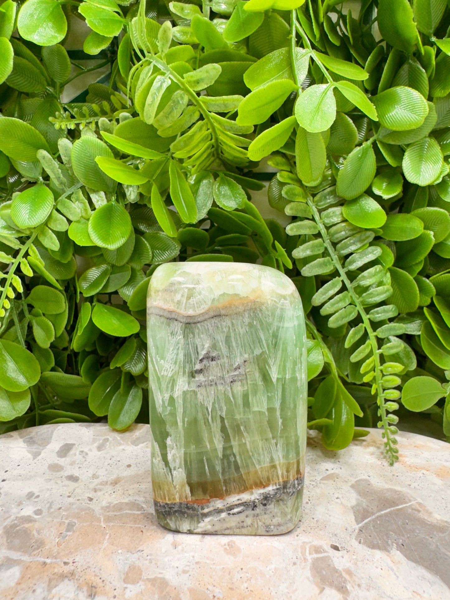 Emerald Kiwi Calcite Freeform 326g