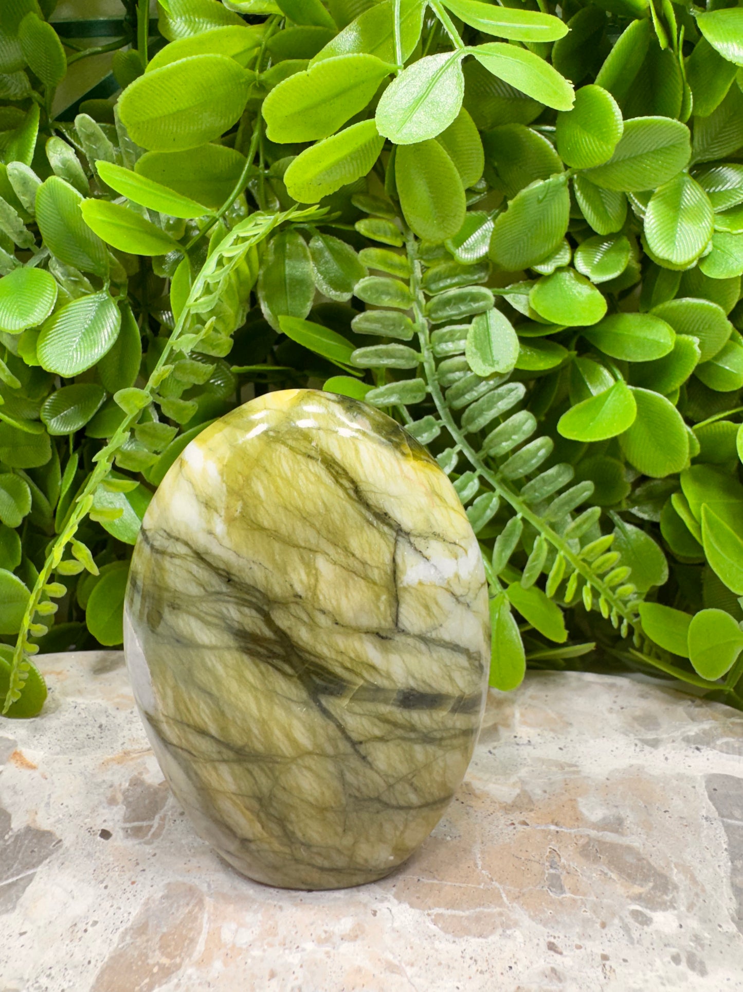 Standing Rutile Serpentine 322g