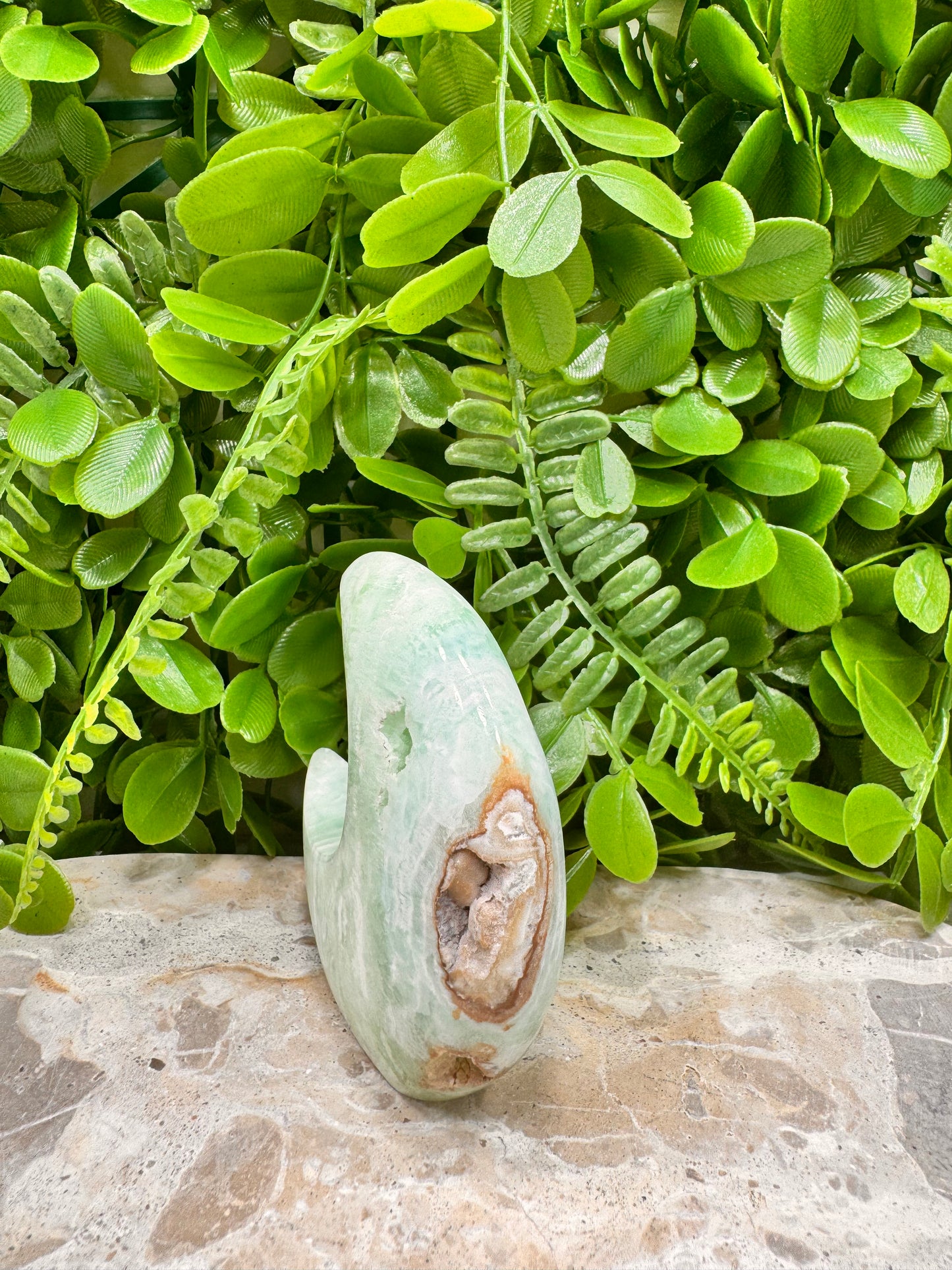 Caribbean Calcite Moon 224g