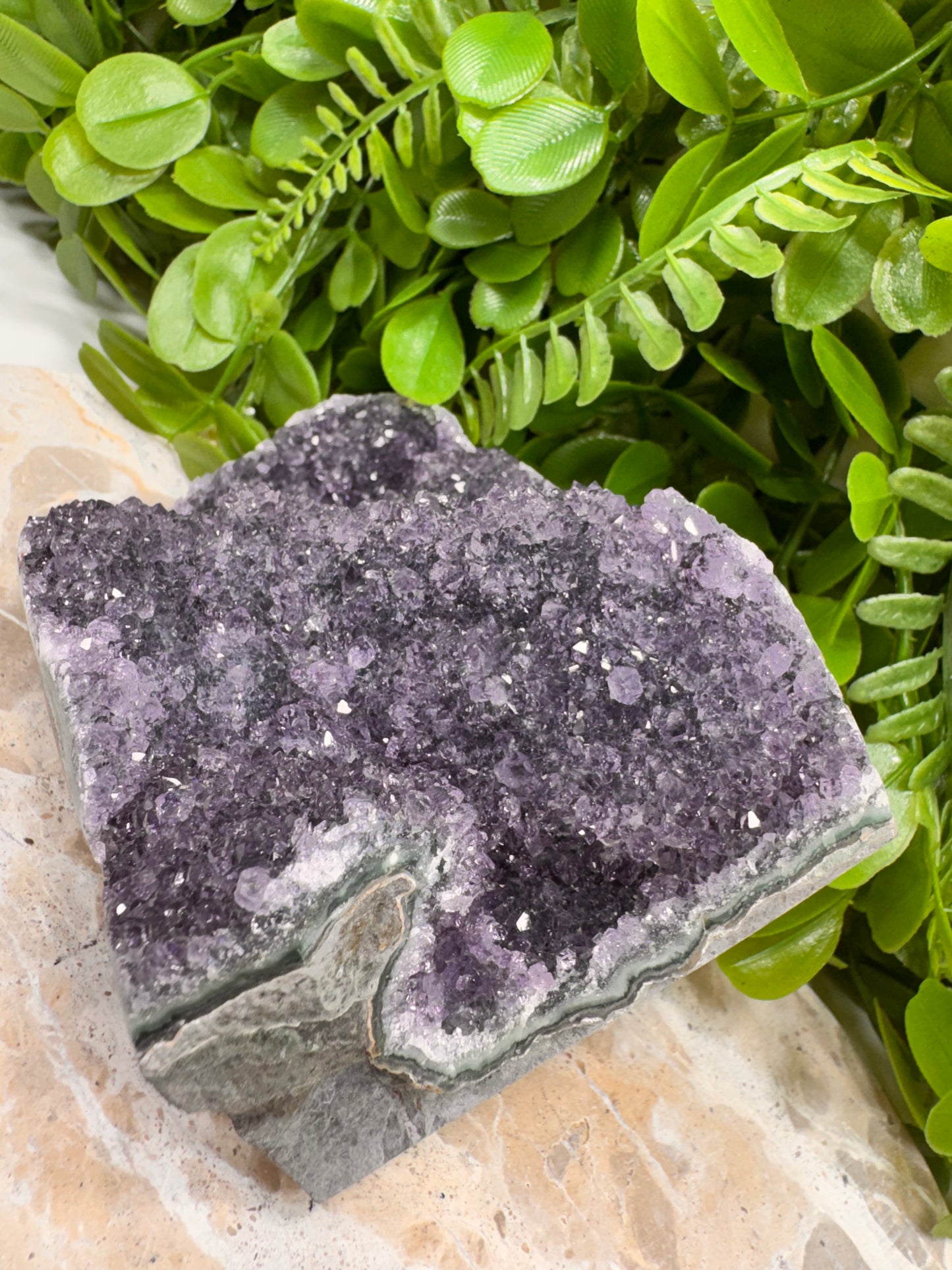 Amethyst Freeform 940g