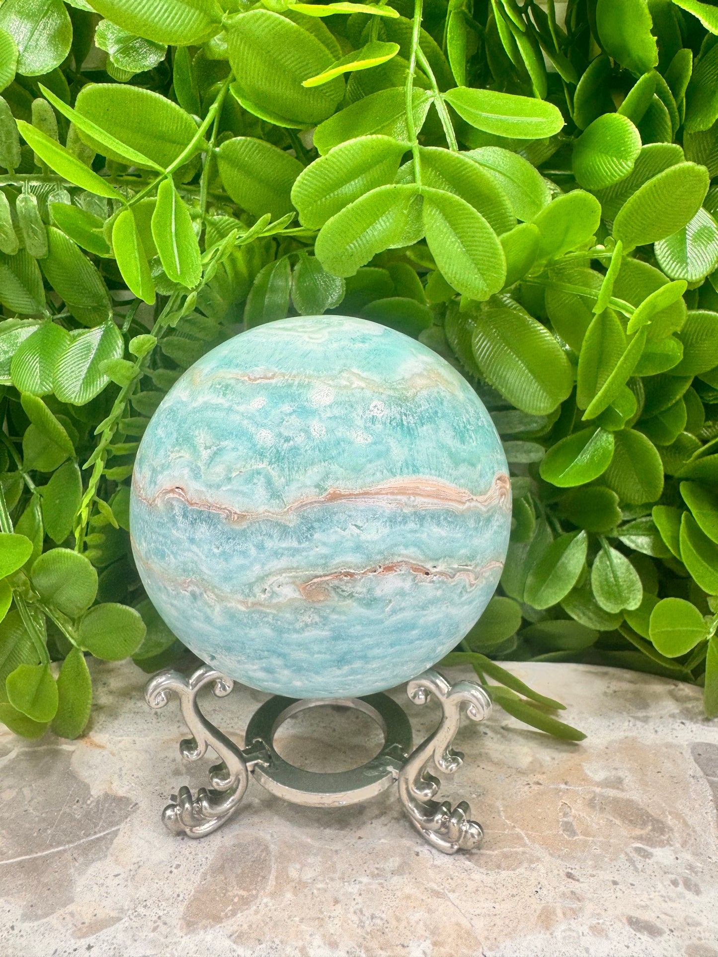 Aragonite Sphere 720g