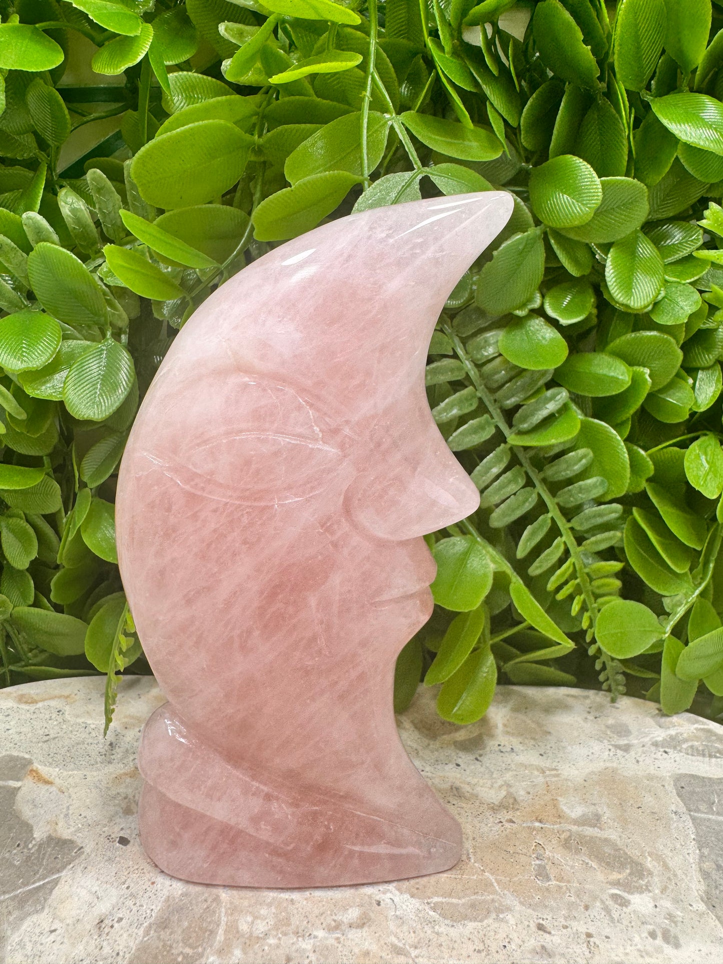 Rose Quartz Moon 360g