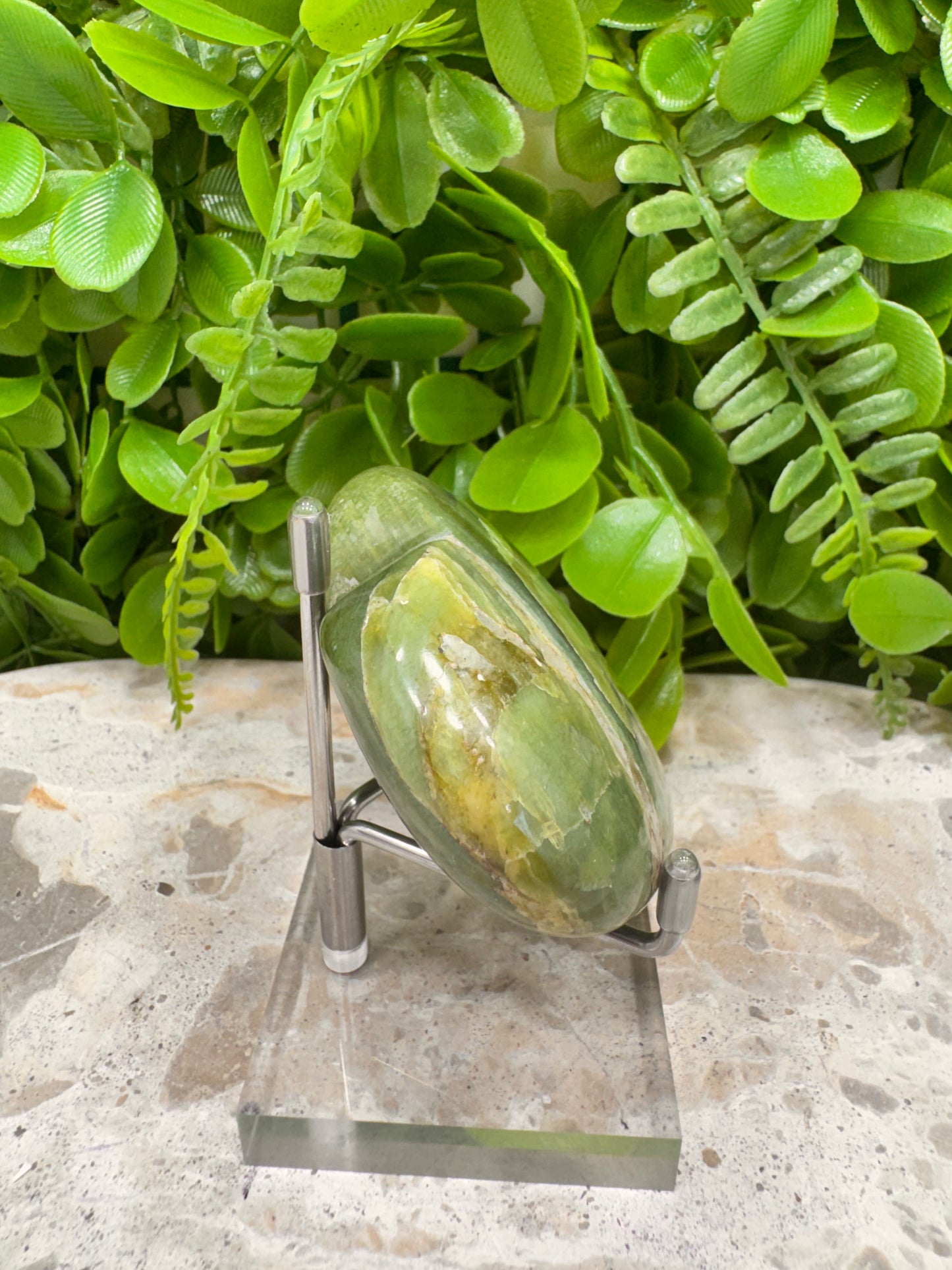 Tremolite Heart 136g