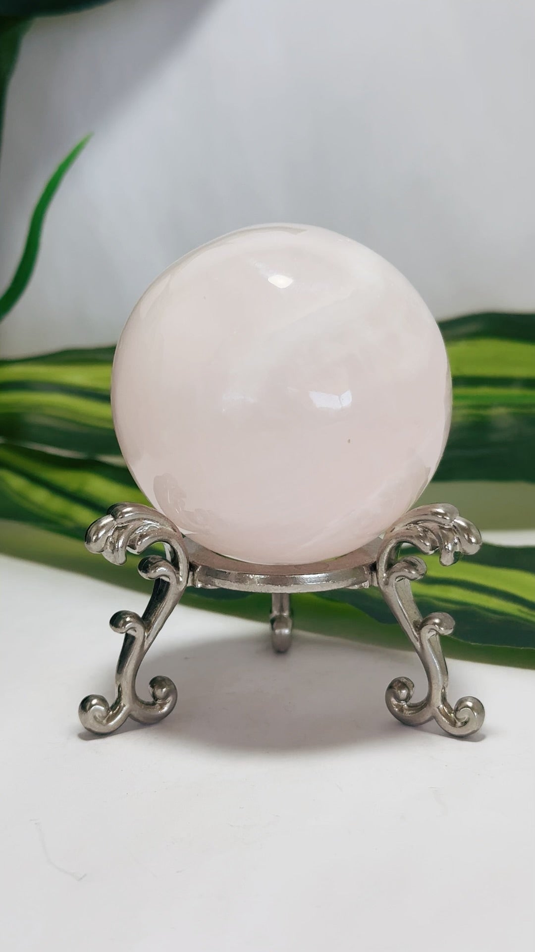 Pink Mangano Sphere 332g