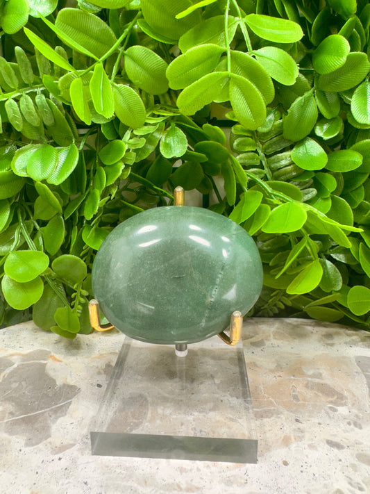 Green Aventurine Palm Stone 146g