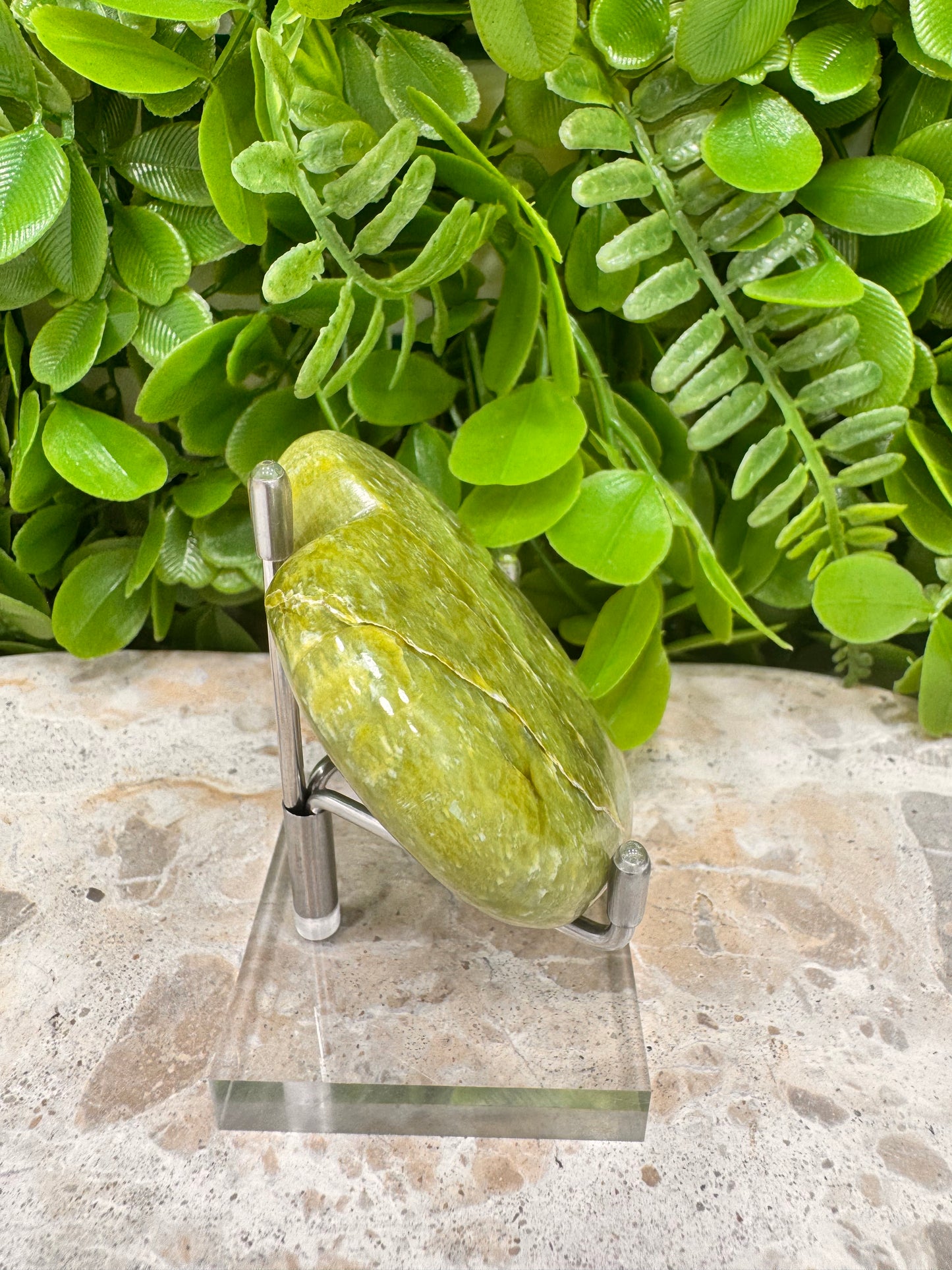 Tremolite Heart 124g