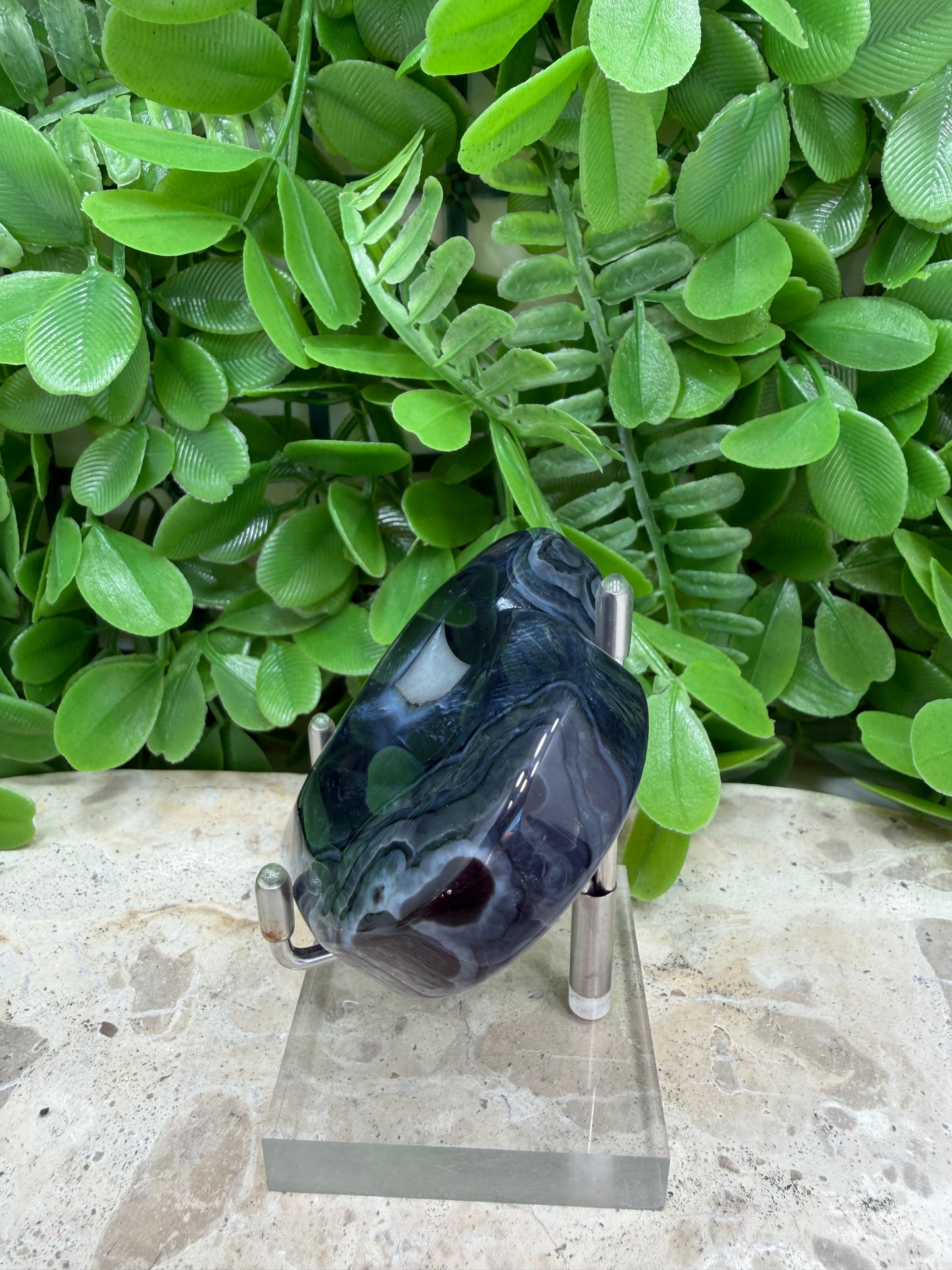 Druzy Black Sardonyx Heart 124g