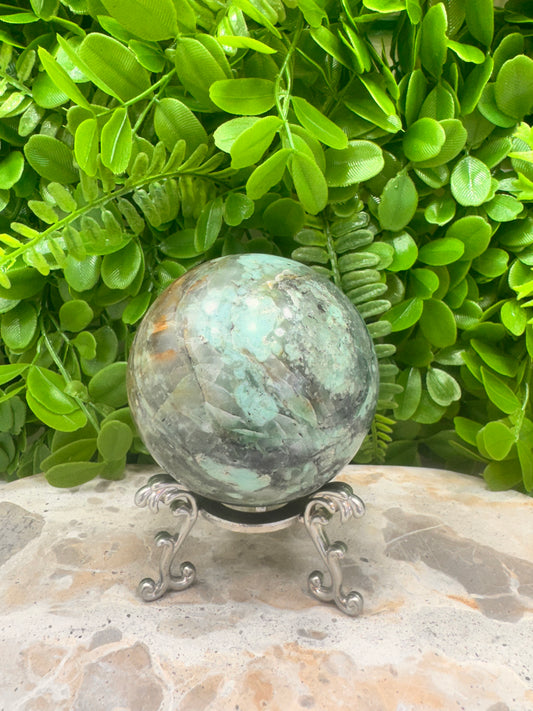 Turquoise Sphere 640g