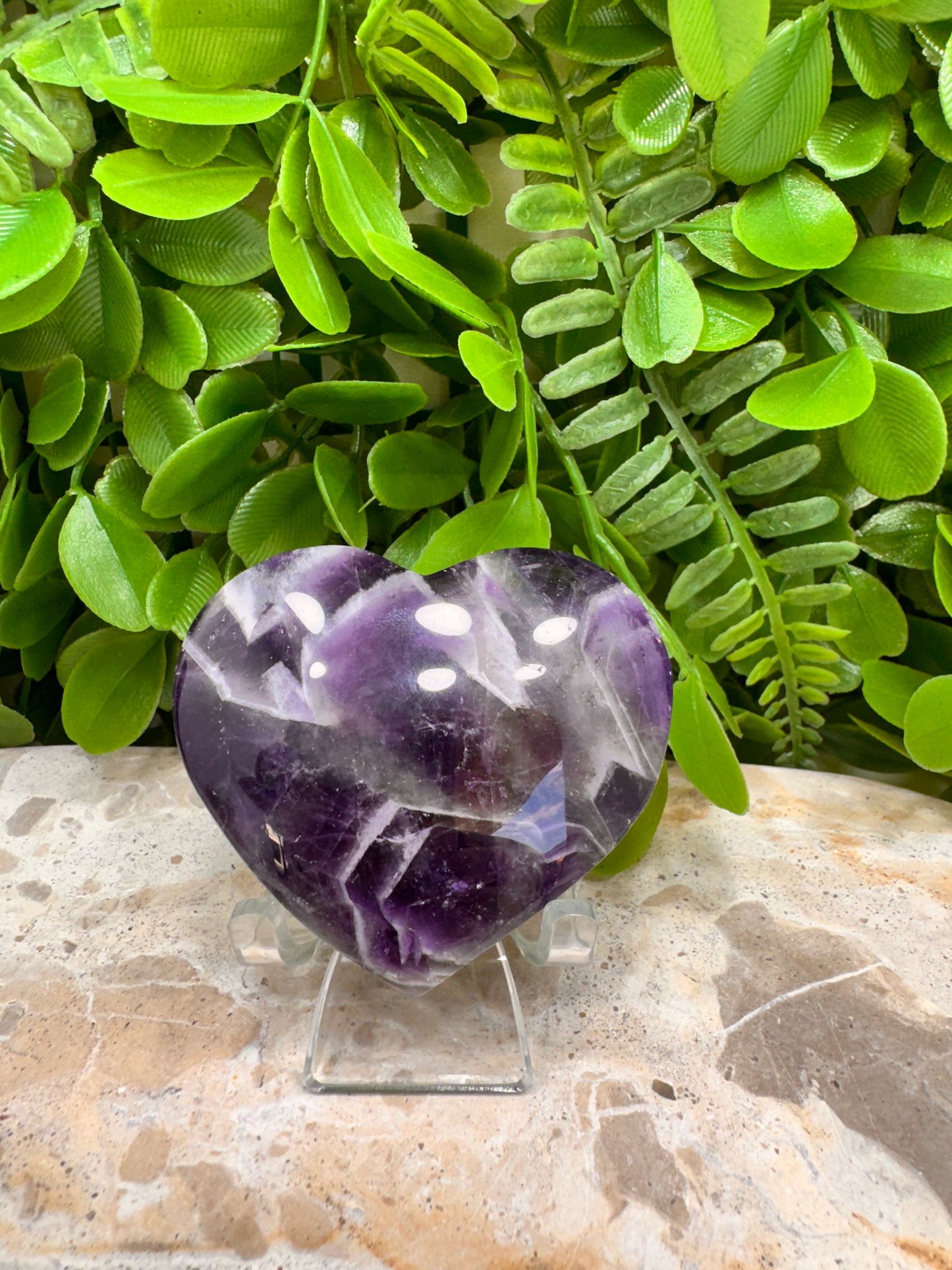 Chevron Amethyst Heart 132g