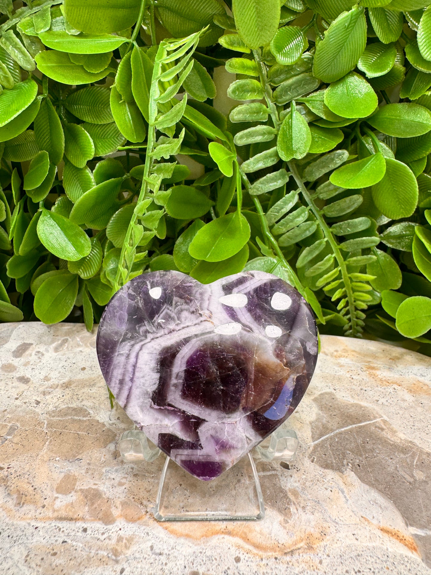 Chevron Amethyst Heart 102g