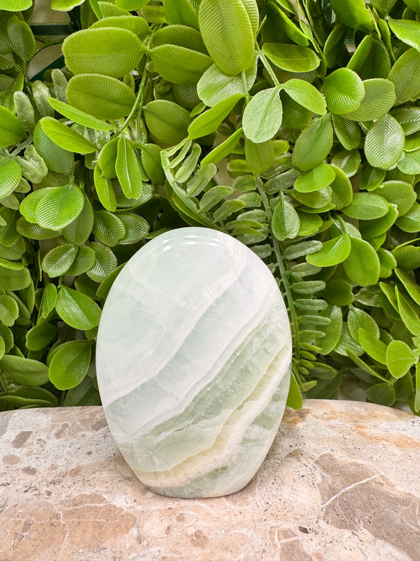 Standing Pistachio Calcite 272g