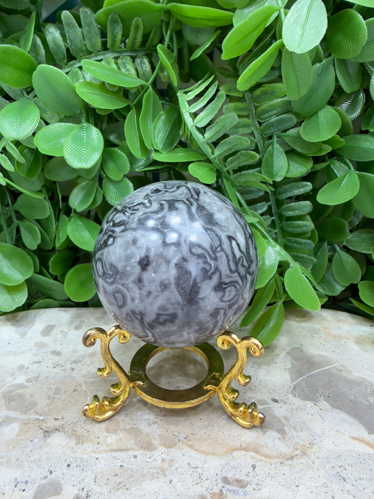 Black Crazy Lace Sphere 296g