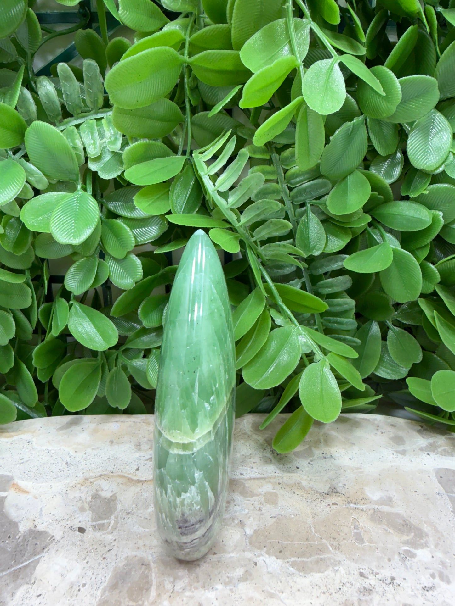 Emerald Kiwi Calcite Flame 266g
