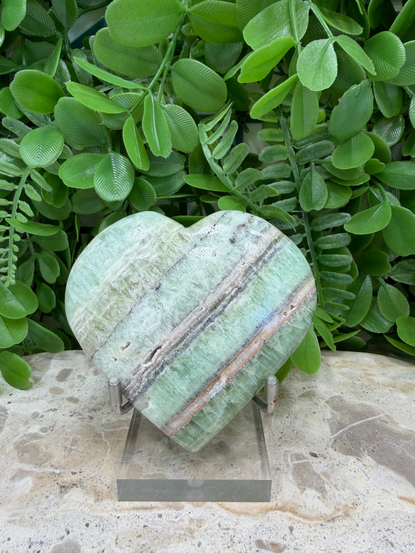 Emerald Kiwi Calcite Heart 210g