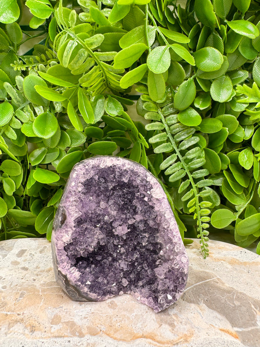 Amethyst Freeform 370g