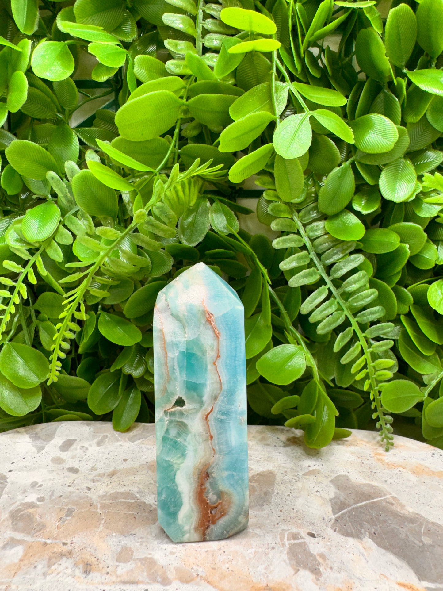 Aragonite Point 204g