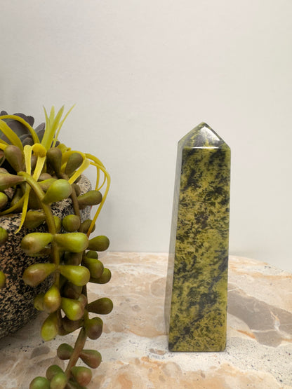 Mixed Serpentine Tower 179g
