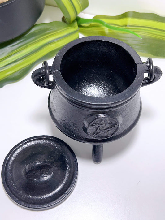 Cauldron Cast Iron Small Pentacle