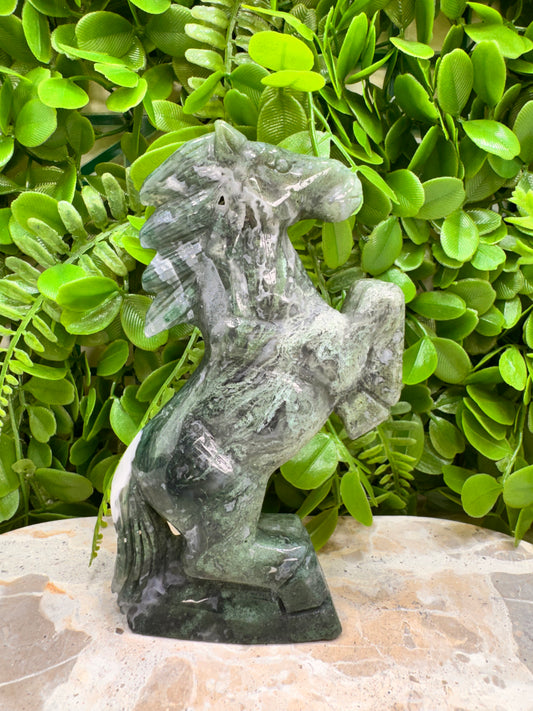 Moss Agate Horse 356g