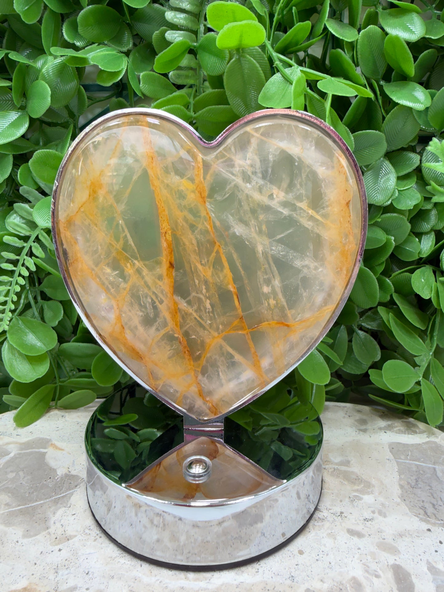 Golden Healer Heart USB Lamp 504g