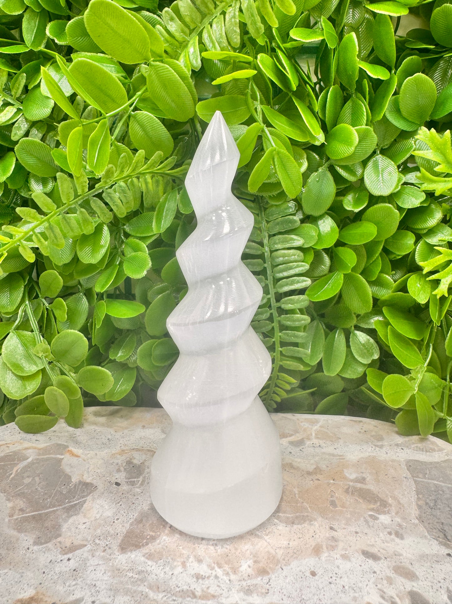 Selenite Unicorn Tower App. 320g