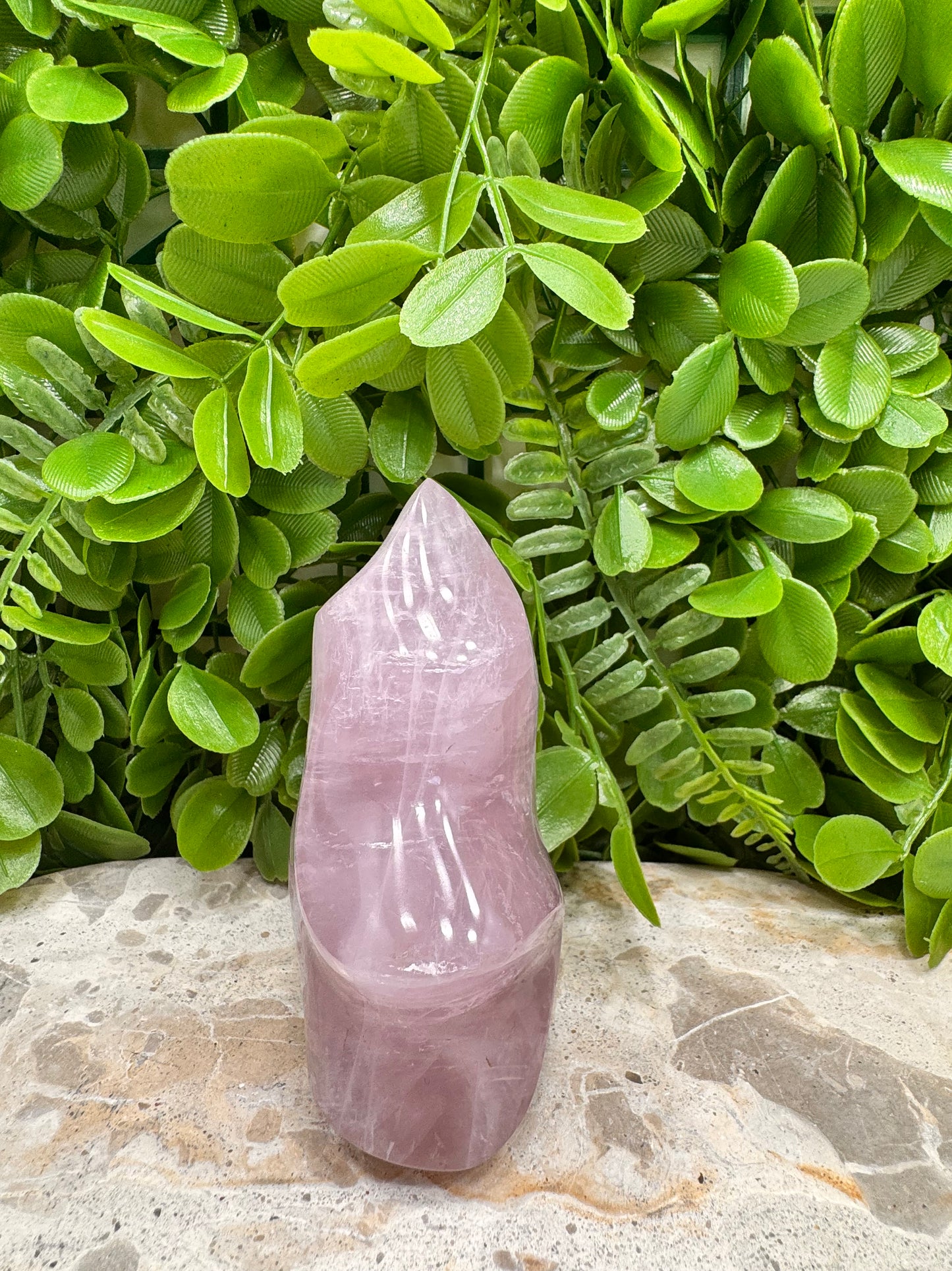 Lavender Rose Quartz Flame 444g