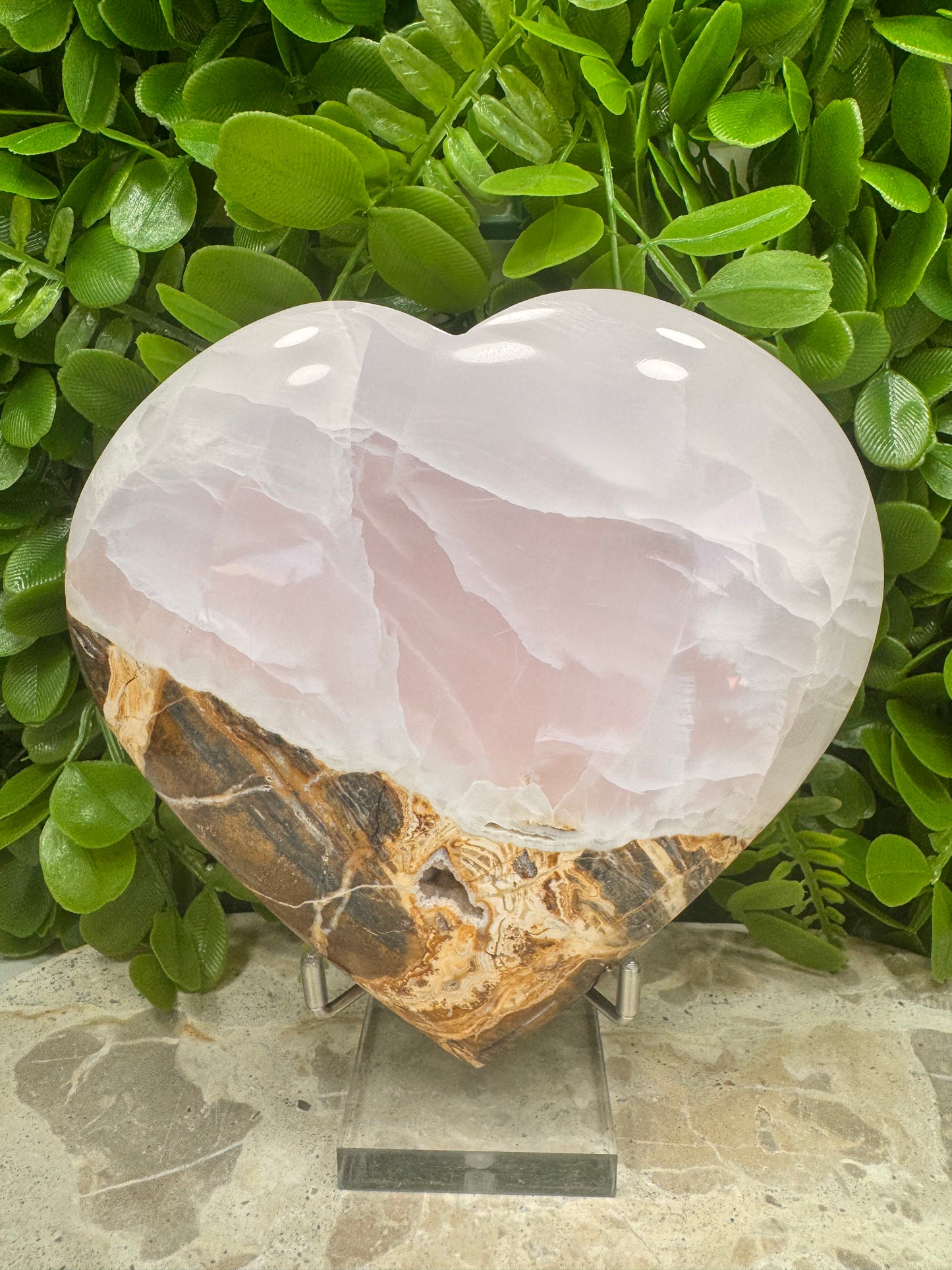 Pink Mangano/ Pakistan Bumble Bee Jasper UV Heart 1106g